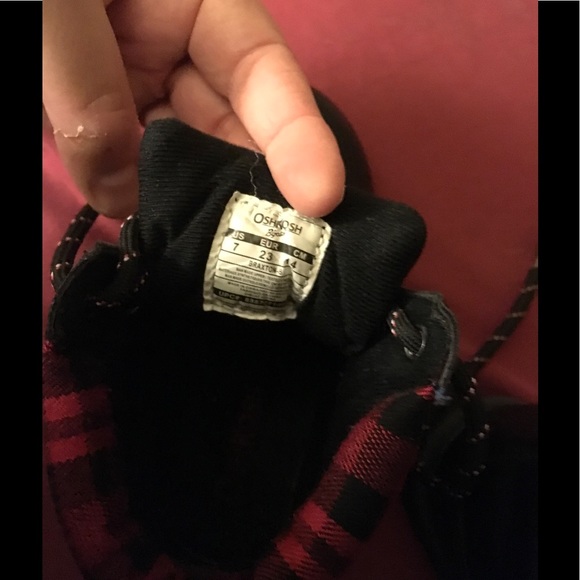 OshKosh Black toddler boot baby size 7 - Picture 5 of 8